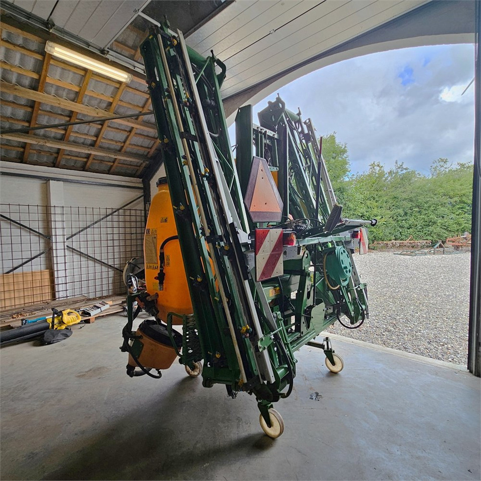 Amazone UF1200 - Polverizzatore: foto 3 Amazone UF1200 - Polverizzatore: foto 3