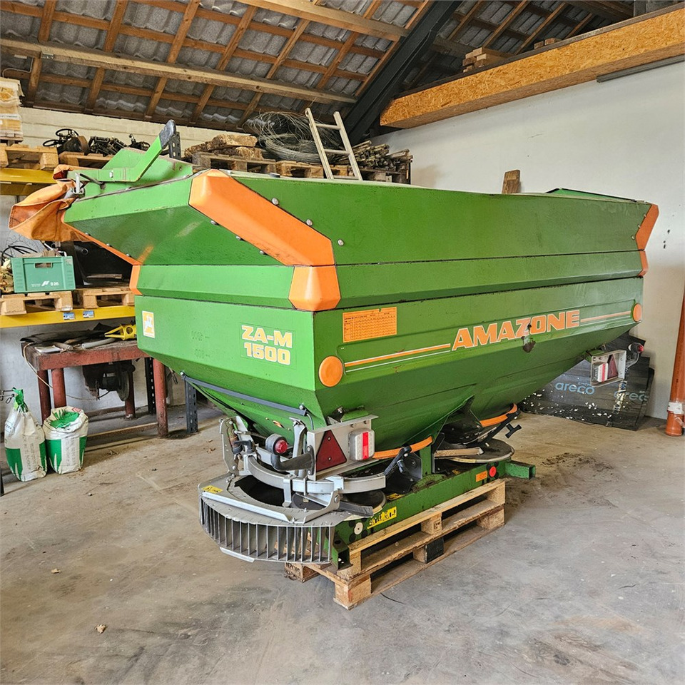 Amazone ZA-M 1500 - Attrezzatura per spandimento: foto 1 Amazone ZA-M 1500 - Attrezzatura per spandimento: foto 1