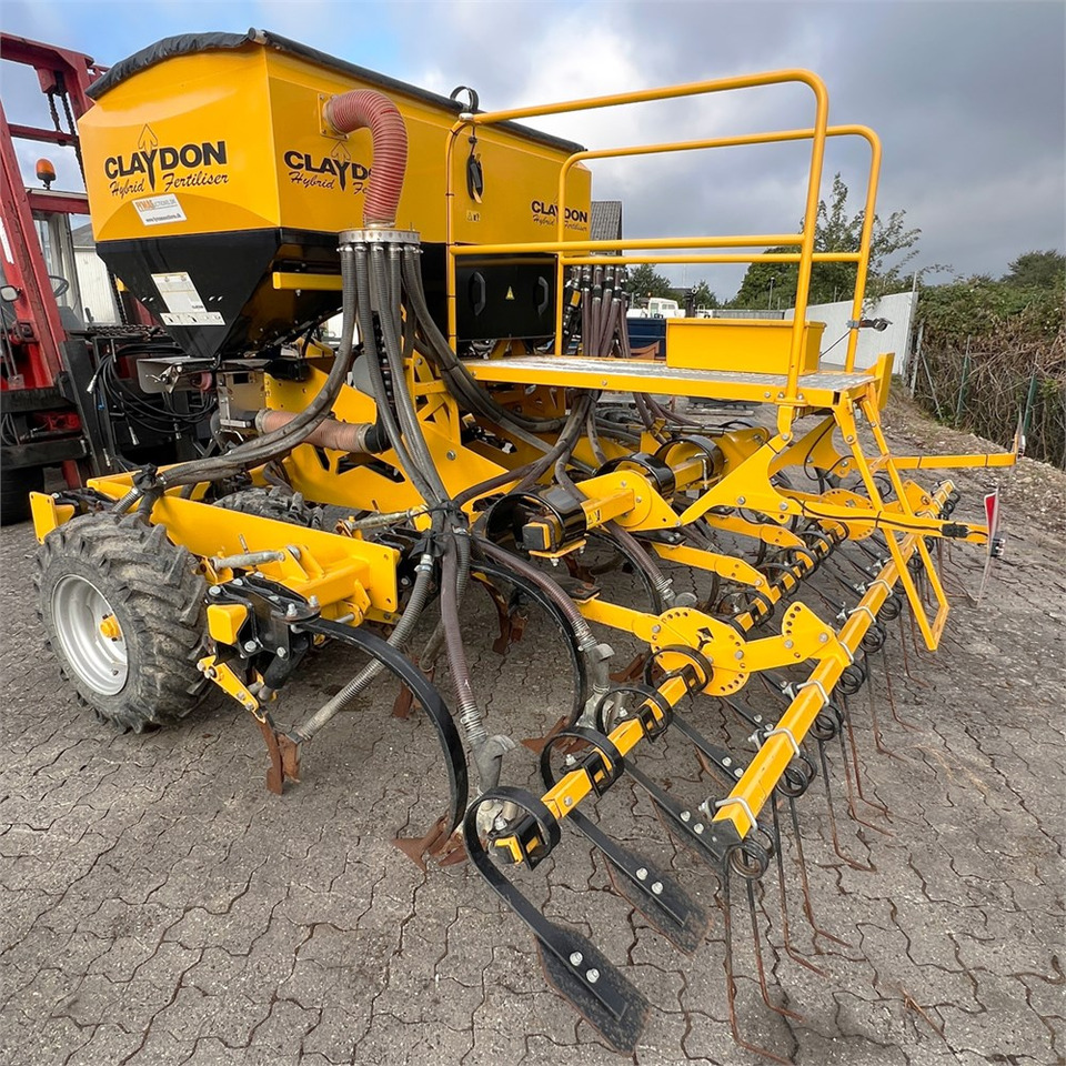 Claydon 4M Hybrid Fert - Macchina per la semina: foto 3 Claydon 4M Hybrid Fert - Macchina per la semina: foto 3