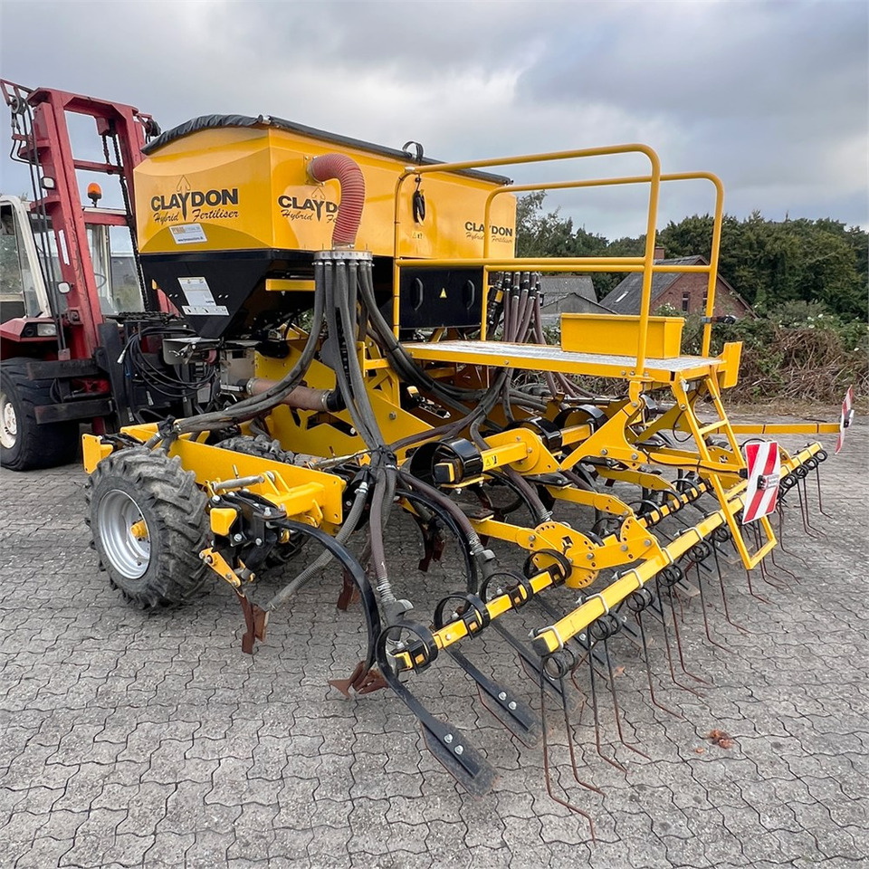 Claydon 4M Hybrid Fert - Macchina per la semina: foto 4 Claydon 4M Hybrid Fert - Macchina per la semina: foto 4