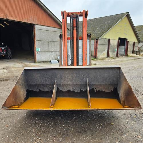 Dantruck 4004 - Carrello elevatore: foto 4 Dantruck 4004 - Carrello elevatore: foto 4