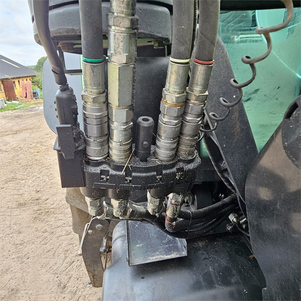 Trattore Deutz-Fahr 6140 TTV: foto 32