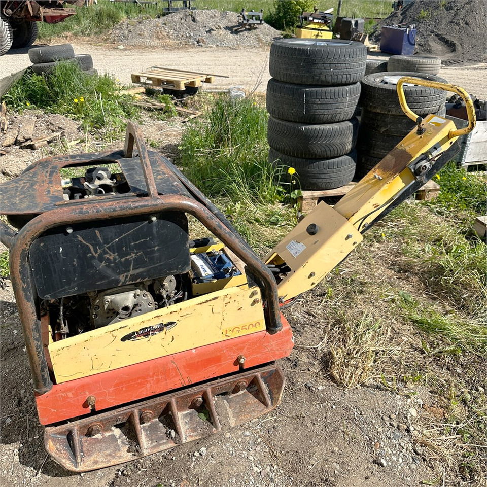 Piastra vibrante Dynapac LG500: foto 12 Piastra vibrante Dynapac LG500: foto 12