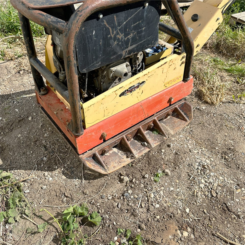 Piastra vibrante Dynapac LG500: foto 13 Piastra vibrante Dynapac LG500: foto 13