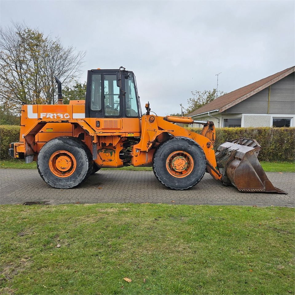 Fiat-Allis FR130 - Pala gommata: foto 3 Fiat-Allis FR130 - Pala gommata: foto 3