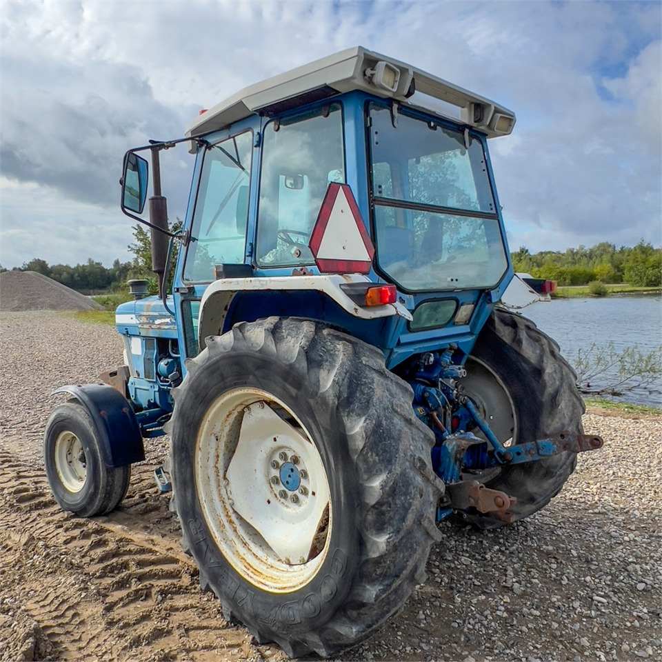 Ford 5610 - Trattore: foto 5 Ford 5610 - Trattore: foto 5