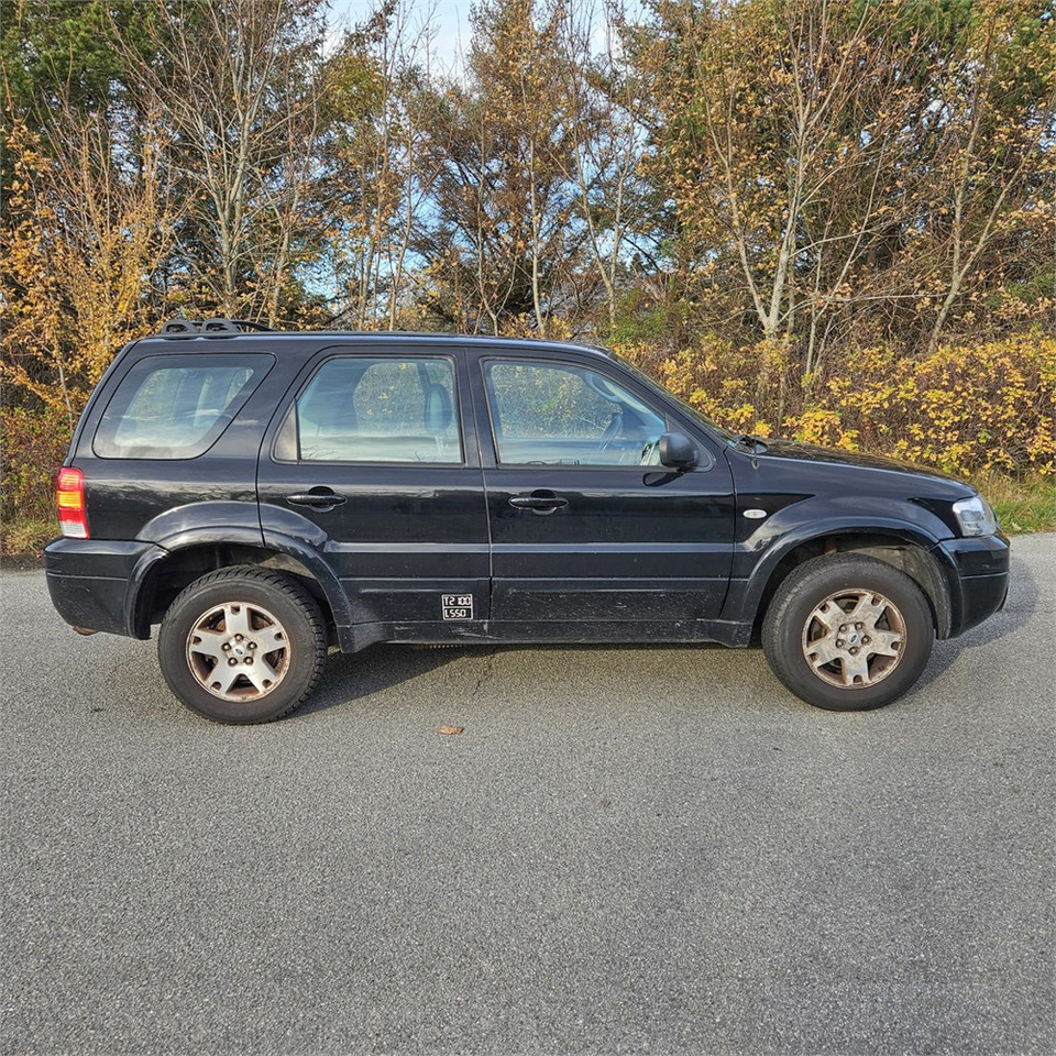 SUV/ Fuoristrada Ford Maverick 3,0 XLT: foto 12