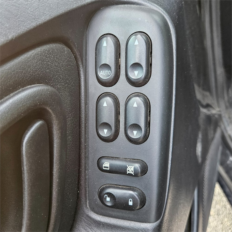 SUV/ Fuoristrada Ford Maverick 3,0 XLT: foto 27