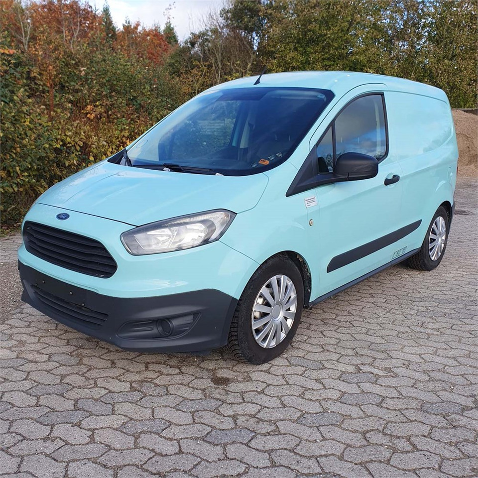 Ford Transit Courier 1,0 Ecoboost - Furgoncino: foto 2 Ford Transit Courier 1,0 Ecoboost - Furgoncino: foto 2