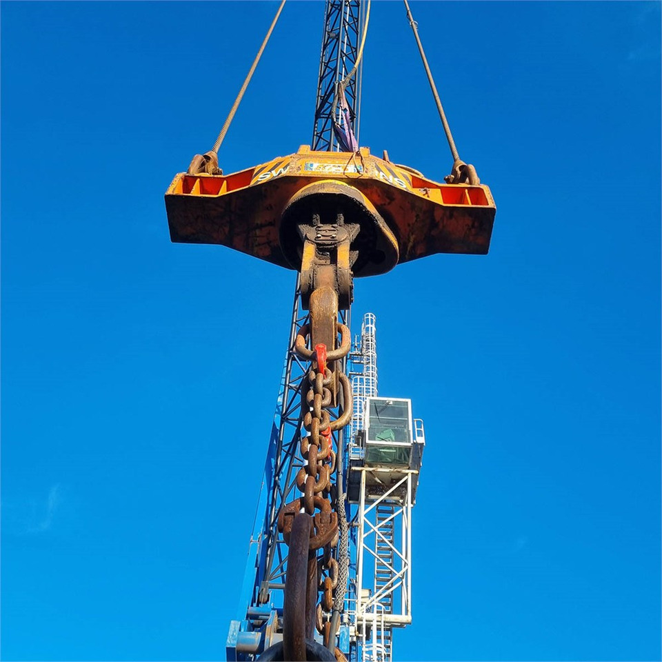 Gottwald HMK 360 E - Gru a torre: foto 4 Gottwald HMK 360 E - Gru a torre: foto 4