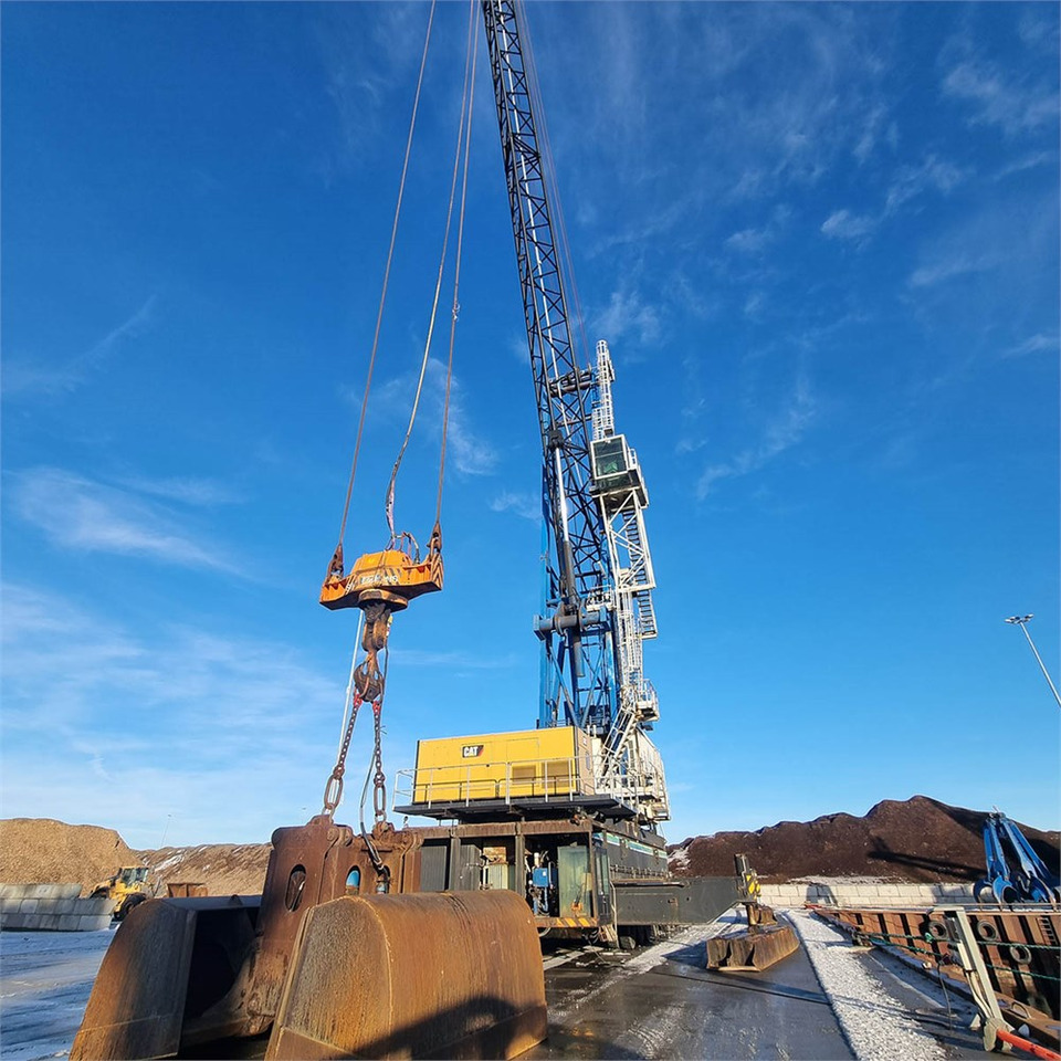 Gottwald HMK 360 E - Gru a torre: foto 3 Gottwald HMK 360 E - Gru a torre: foto 3