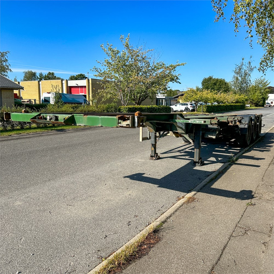 HFR 40 fods container trailer. - Rimorchio portacontainer/ Caisse interchangeable: foto 4 HFR 40 fods container trailer. - Rimorchio portacontainer/ Caisse interchangeable: foto 4