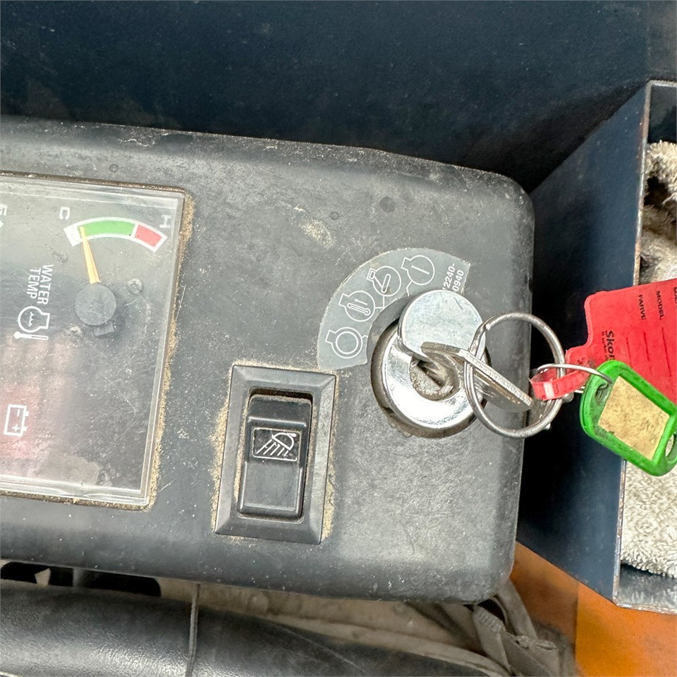 Miniescavatore Hanix H15B: foto 21