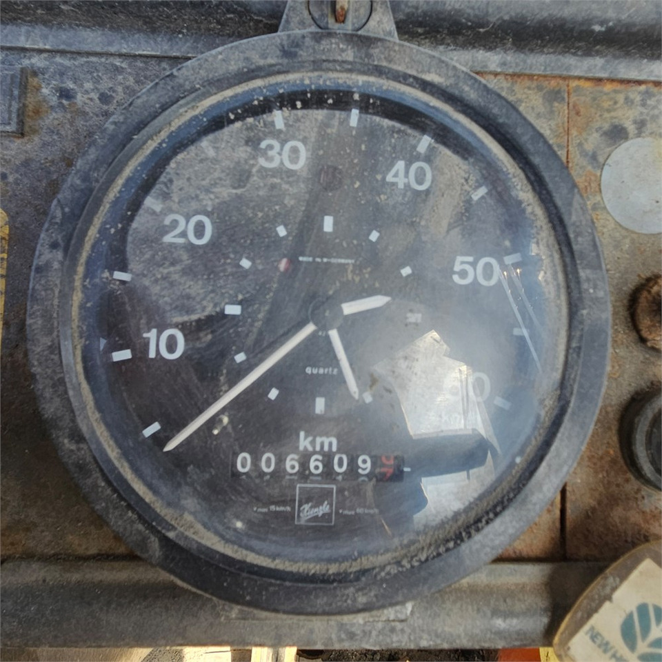 Pala gommata Hanomag 44D Turbo: foto 19