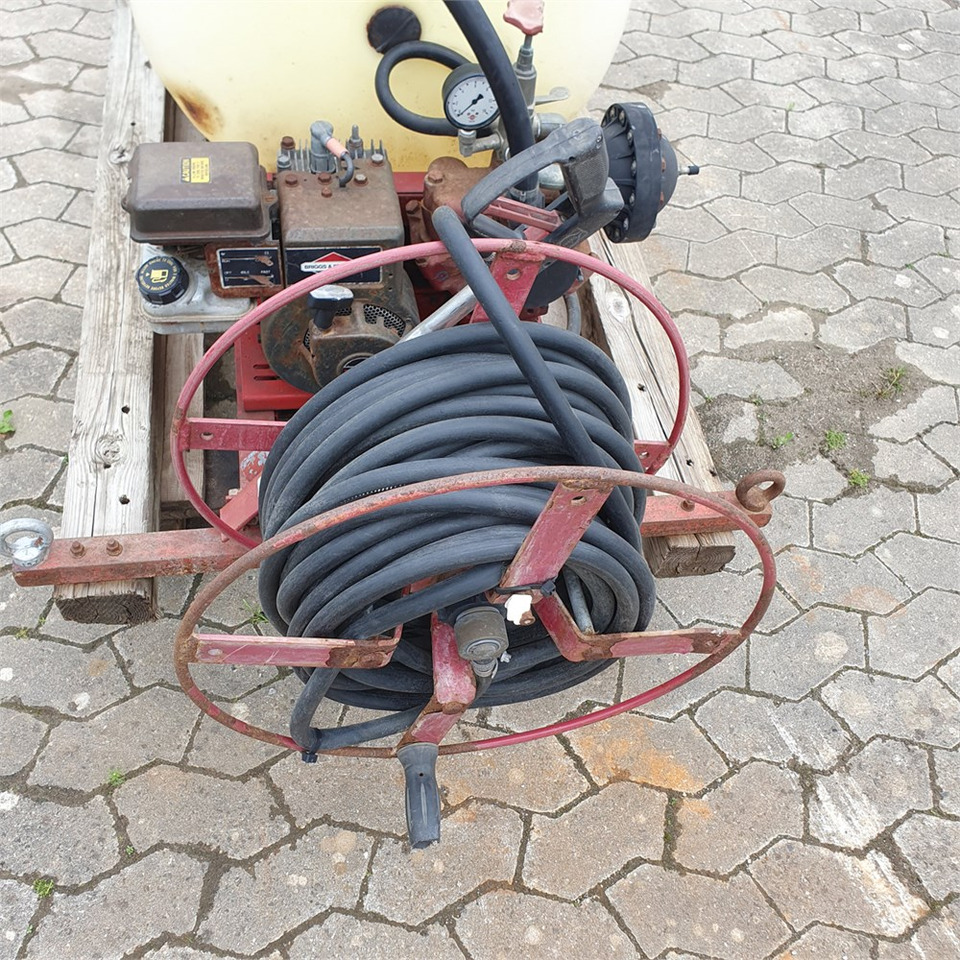 Hardi PU 300 - Polverizzatore: foto 3 Hardi PU 300 - Polverizzatore: foto 3