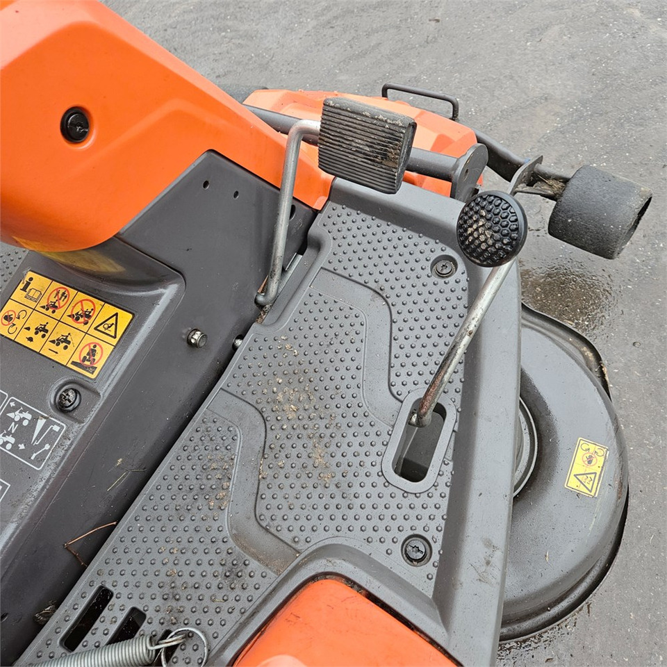 Tagliaerba Husqvarna R213C: foto 13