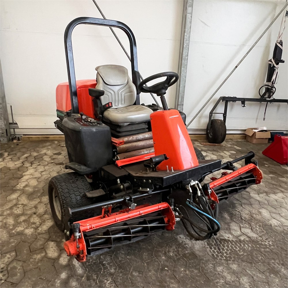 Jacobsen AR3 - Tagliaerba: foto 1 Jacobsen AR3 - Tagliaerba: foto 1