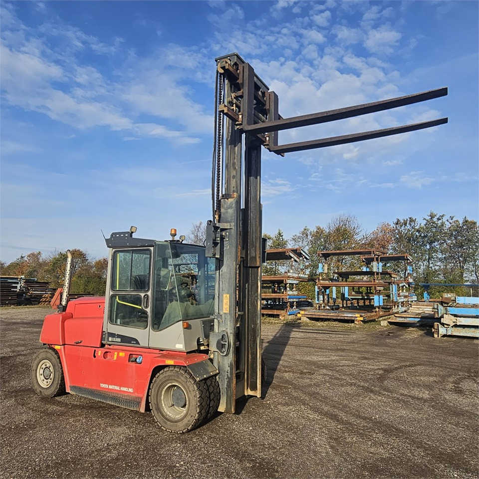 Kalmar DCF 90-6L - Carrello elevatore: foto 2 Kalmar DCF 90-6L - Carrello elevatore: foto 2
