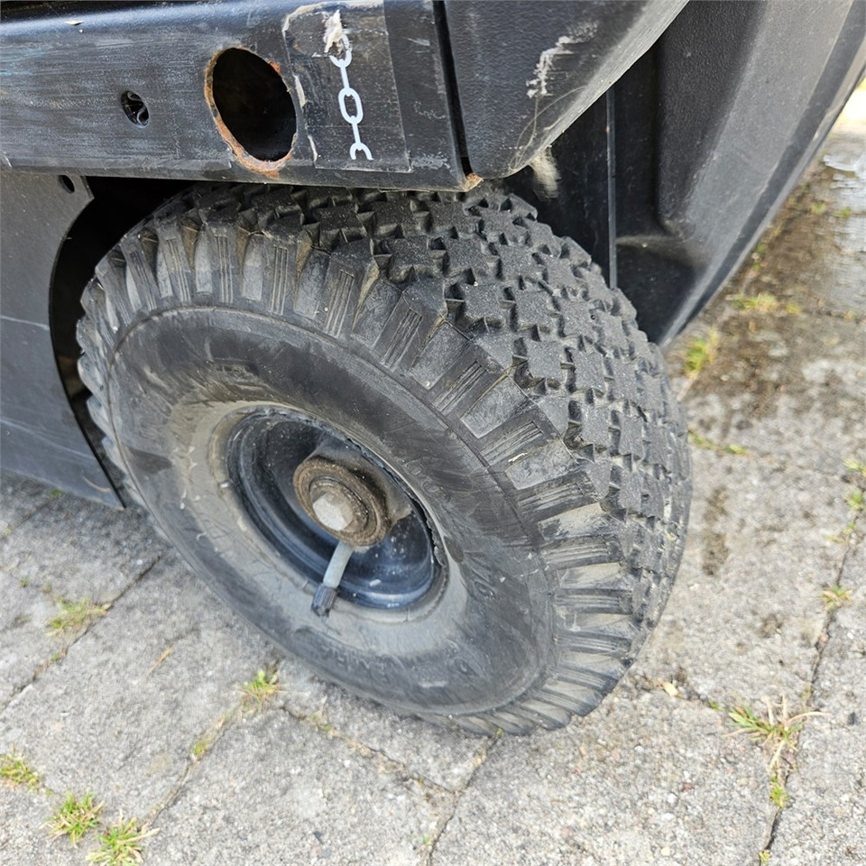 Leasing di Kärcher KMR 1250 B Kärcher KMR 1250 B: foto 22