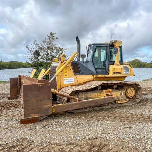 Komatsu D65 PX-15 EO - Bulldozer: foto 5 Komatsu D65 PX-15 EO - Bulldozer: foto 5