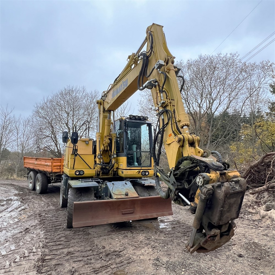 Escavatore gommato Komatsu PW148-10: foto 17