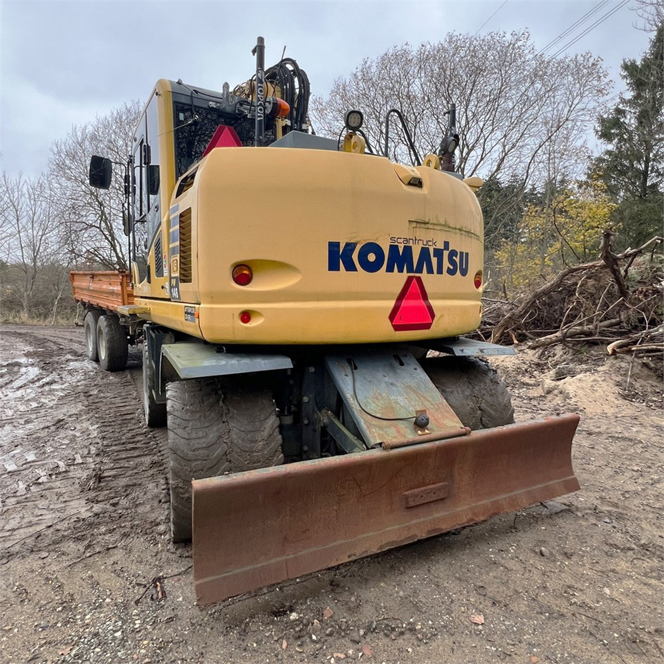 Escavatore gommato Komatsu PW148-10: foto 16