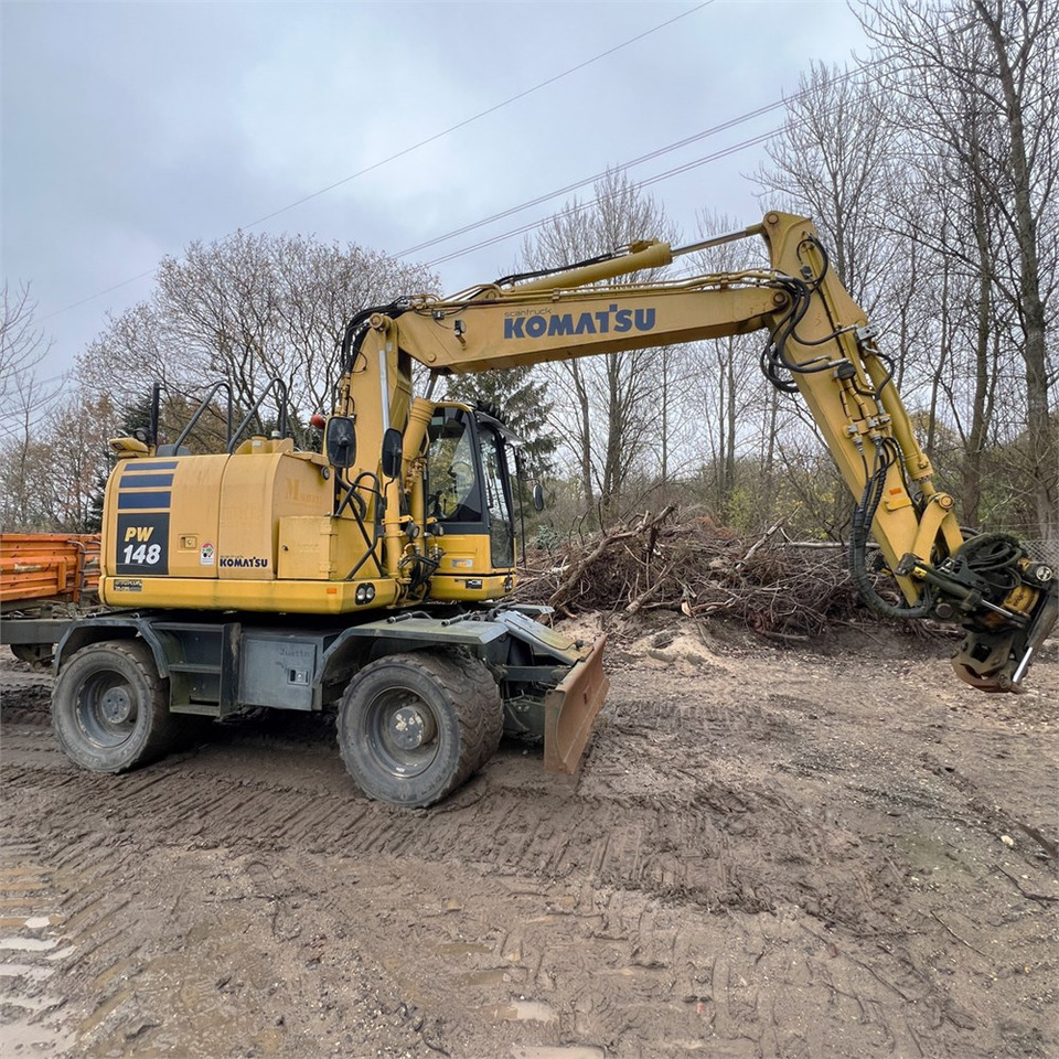 Escavatore gommato Komatsu PW148-10: foto 14