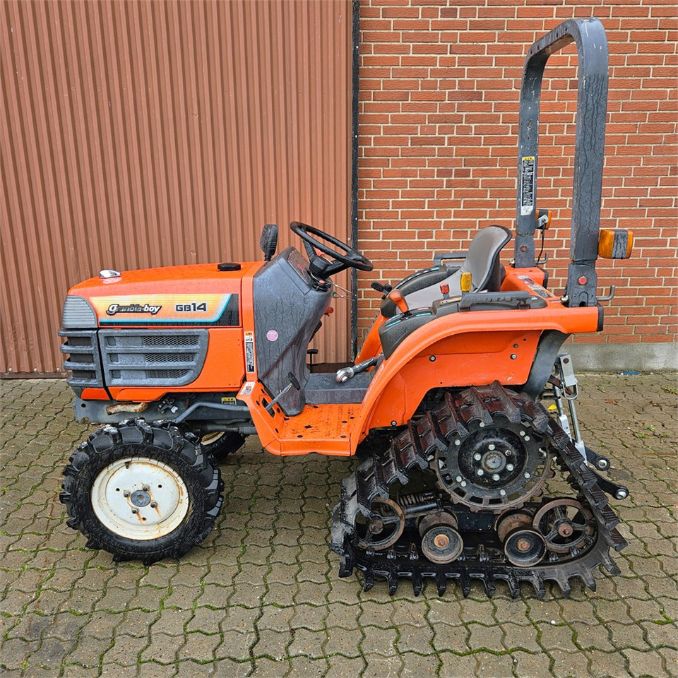 Kubota GB14D - Trattore: foto 3 Kubota GB14D - Trattore: foto 3