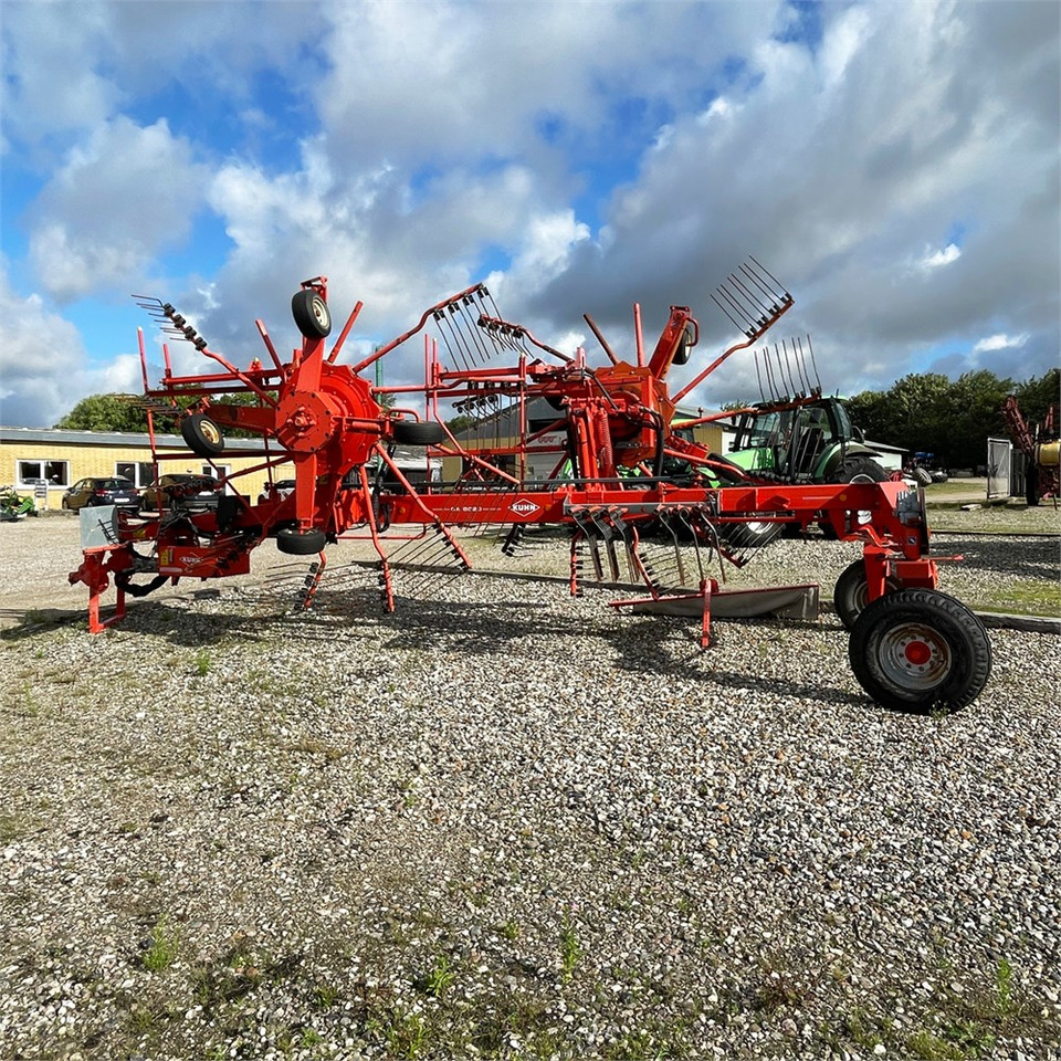 Kuhn GA8020 - Macchina da fienagione: foto 4 Kuhn GA8020 - Macchina da fienagione: foto 4