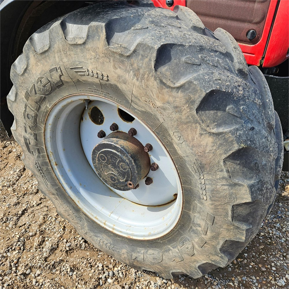 Trattore Massey Ferguson 6480 Dyna-6: foto 44