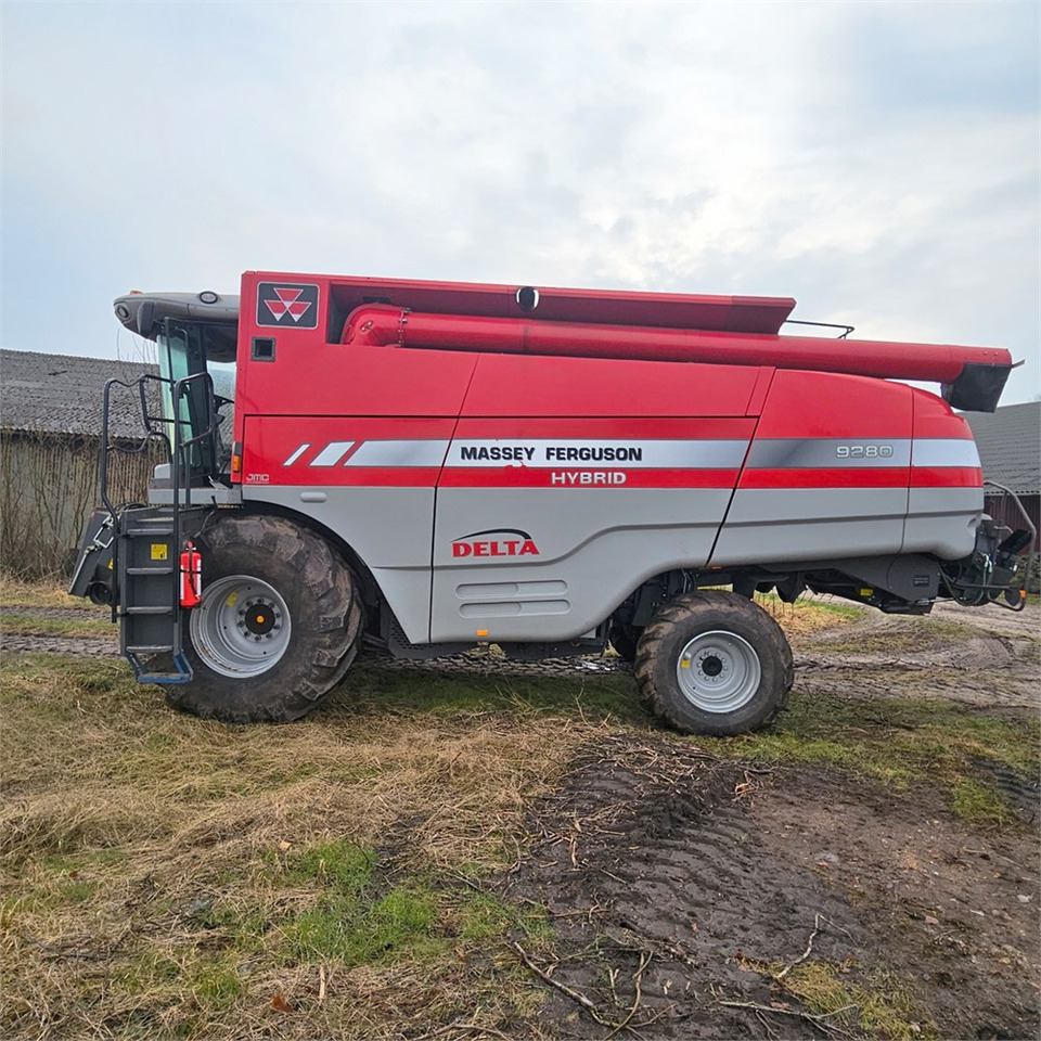 Massey Ferguson 9280 Hybrid - Macchina da raccolta: foto 2 Massey Ferguson 9280 Hybrid - Macchina da raccolta: foto 2