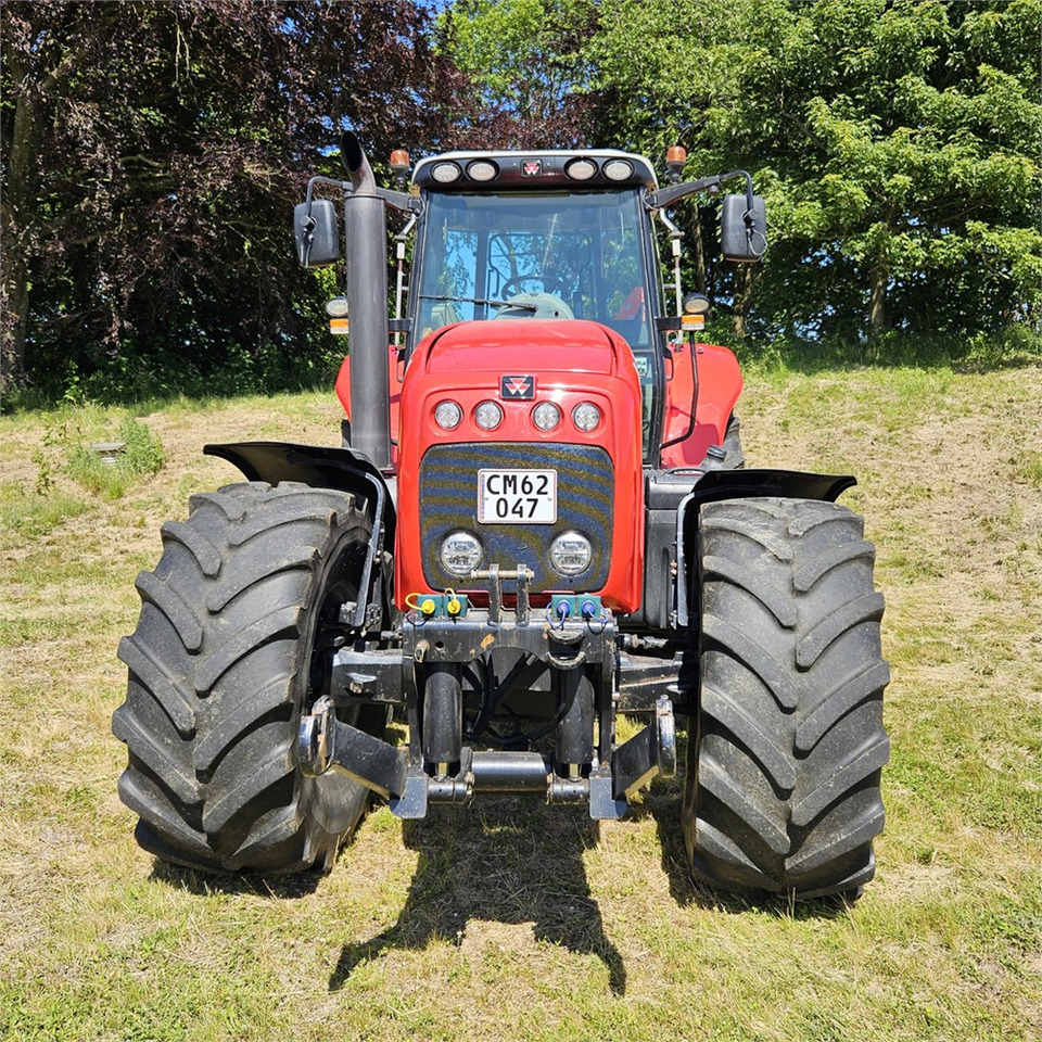 Massey Ferguson MF 8470 Dyna VT - Trattore: foto 2 Massey Ferguson MF 8470 Dyna VT - Trattore: foto 2