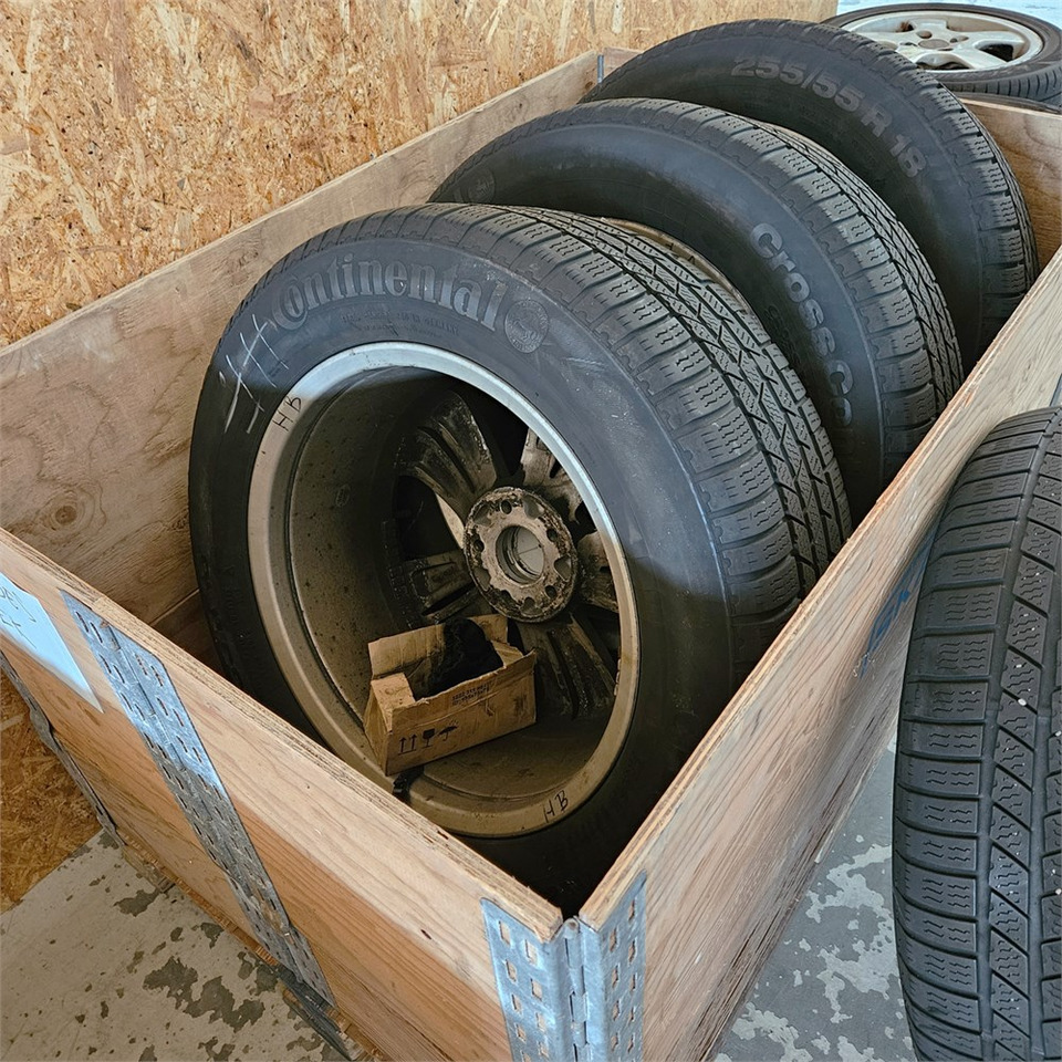 Mercedes ML320 - 255/55R18 - Ruota completa: foto 5 Mercedes ML320 - 255/55R18 - Ruota completa: foto 5