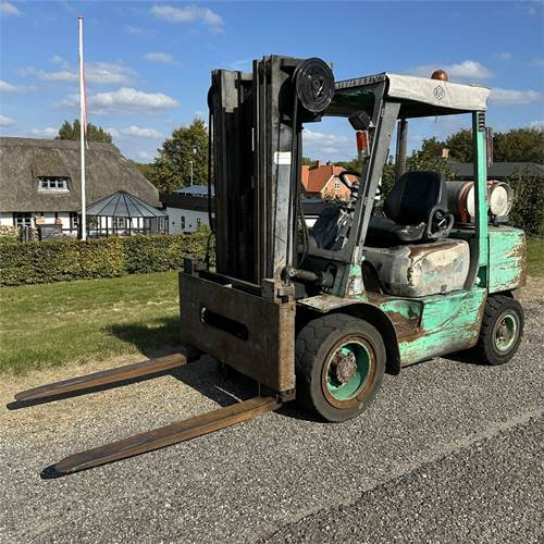 Mitsubishi FG30T - Carrello elevatore: foto 3 Mitsubishi FG30T - Carrello elevatore: foto 3
