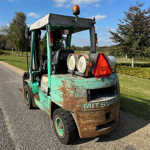 Mitsubishi FG30T - Carrello elevatore: foto 4 Mitsubishi FG30T - Carrello elevatore: foto 4