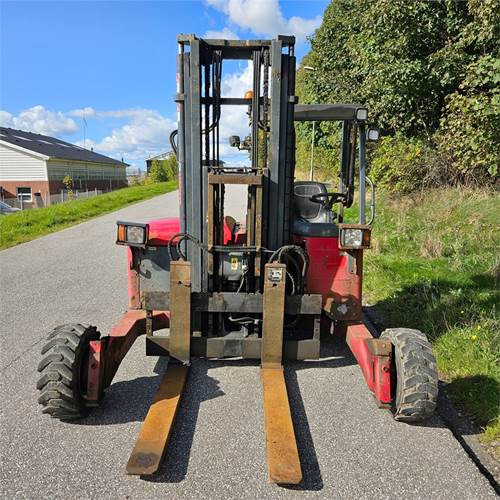 Moffett M4 25.3 - Carrello elevatore trasportabile: foto 3 Moffett M4 25.3 - Carrello elevatore trasportabile: foto 3