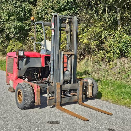 Moffett M5 25 - Carrello elevatore trasportabile: foto 1 Moffett M5 25 - Carrello elevatore trasportabile: foto 1