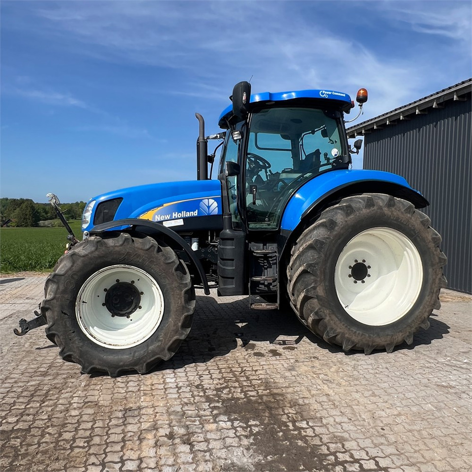 Trattore New Holland T6050: foto 11