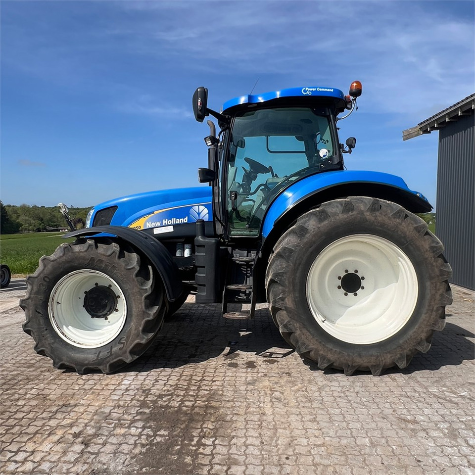 Trattore New Holland T6050: foto 10