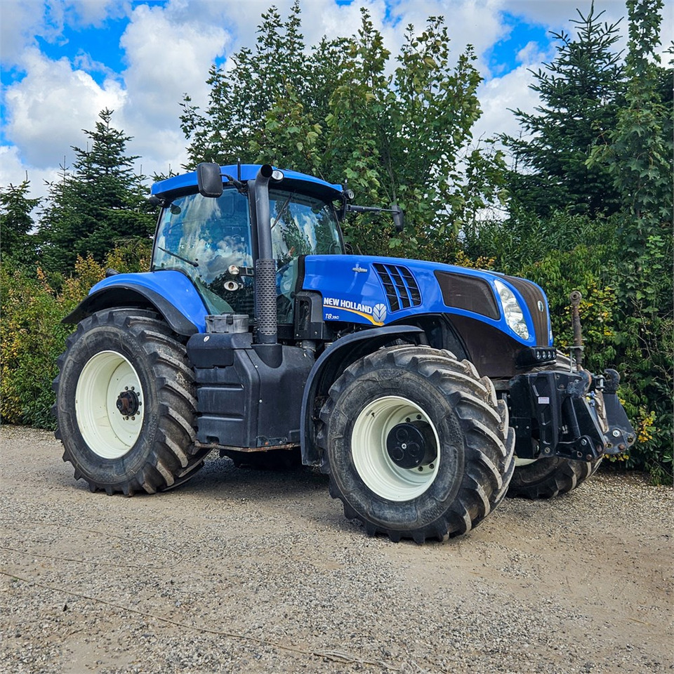 Trattore New Holland T8.390: foto 7