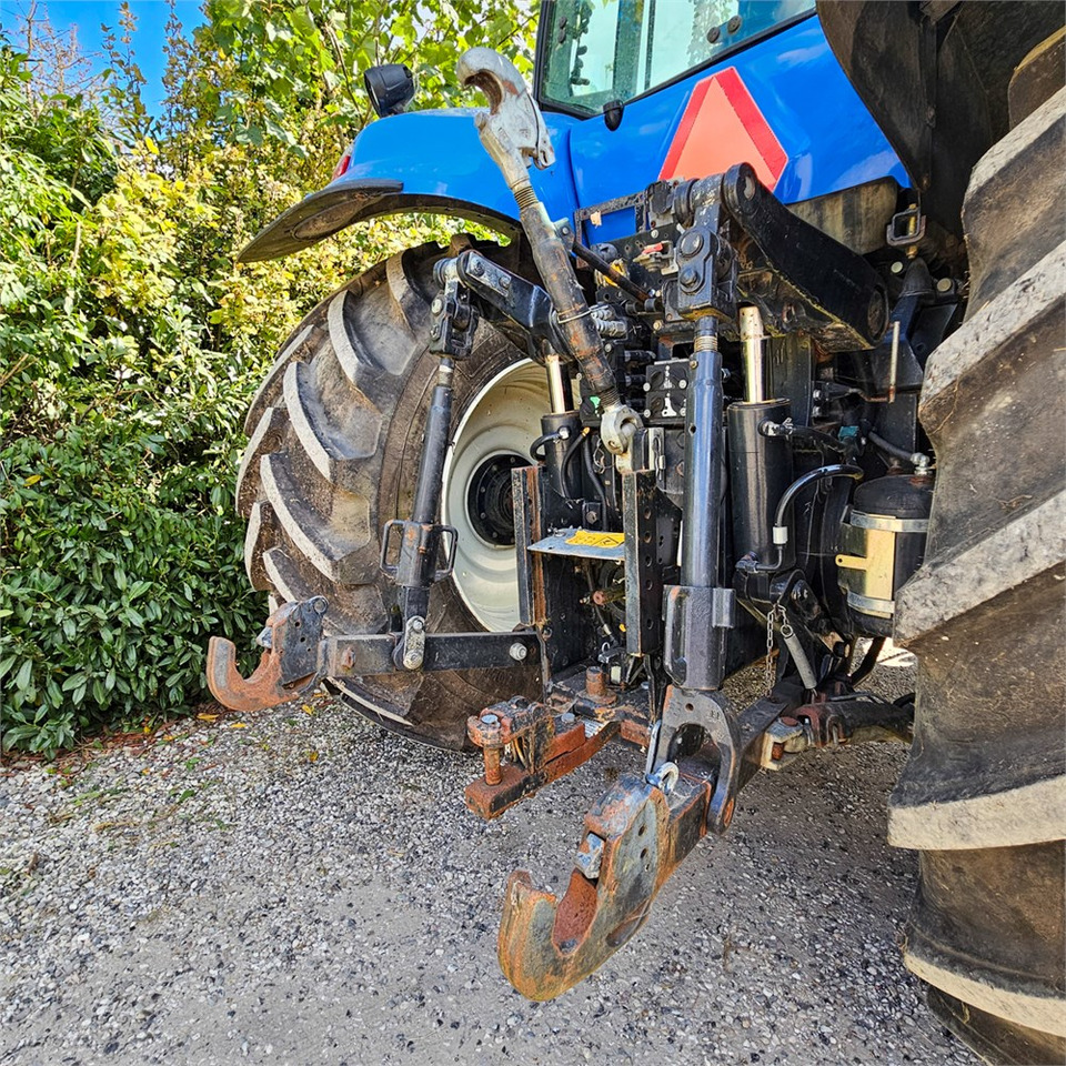 Trattore New Holland T8.390: foto 42
