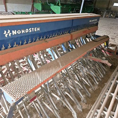 Nordsten CLP400 Kombi flex - Macchina per la semina: foto 3 Nordsten CLP400 Kombi flex - Macchina per la semina: foto 3