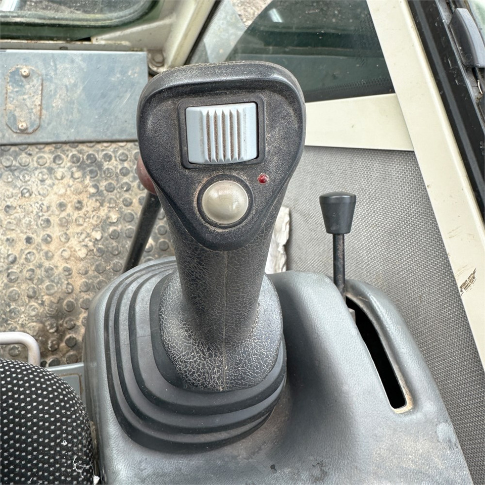 Miniescavatore Schaeff TC50: foto 14