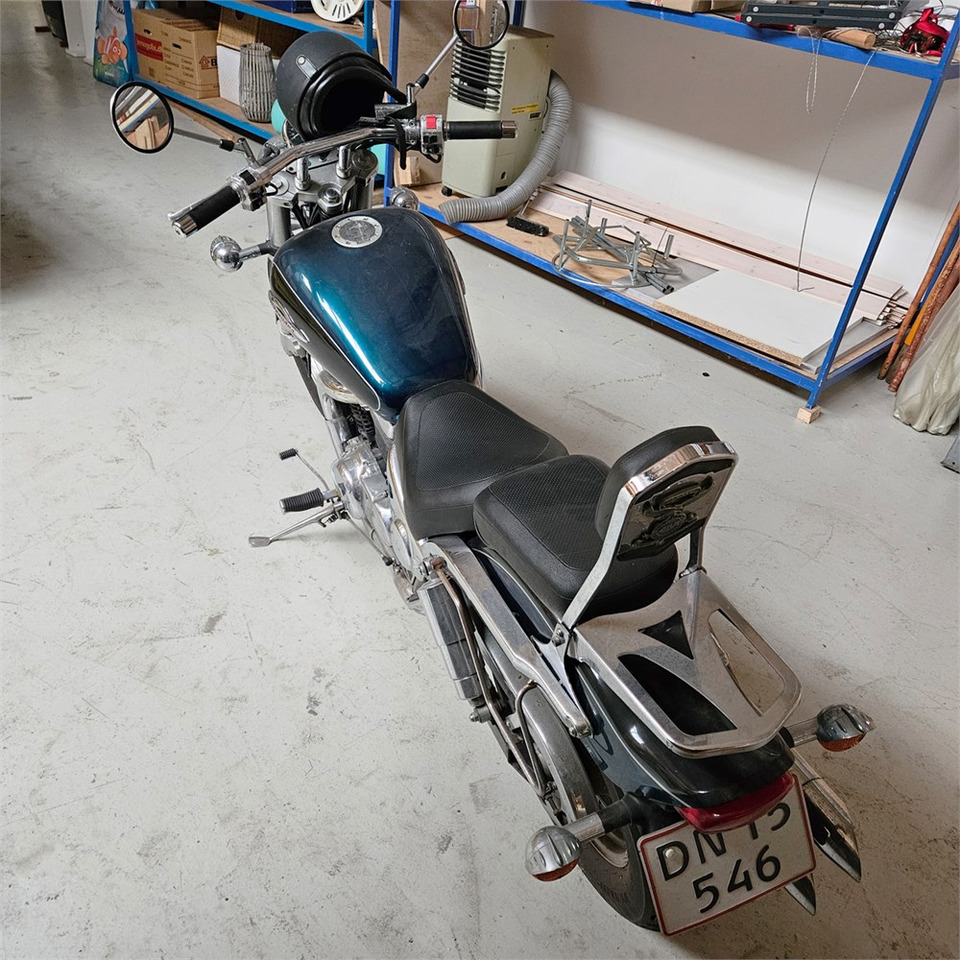 Suzuki Marauder VZ 800 - Motocicletta: foto 3 Suzuki Marauder VZ 800 - Motocicletta: foto 3