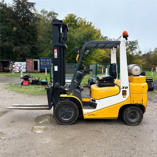 TCM FG30 T6H - Carrello elevatore: foto 1 TCM FG30 T6H - Carrello elevatore: foto 1