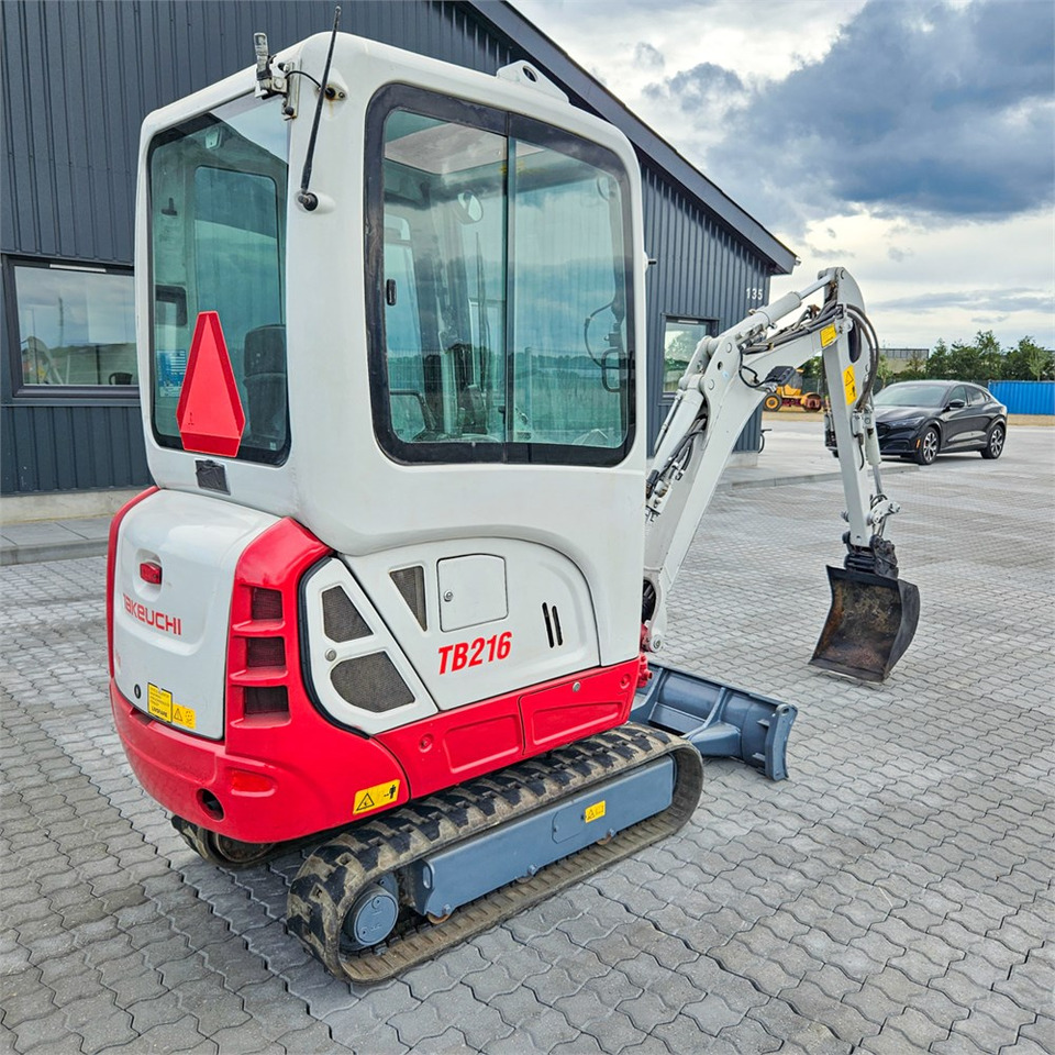 Takeuchi TB216 - Miniescavatore: foto 4 Takeuchi TB216 - Miniescavatore: foto 4