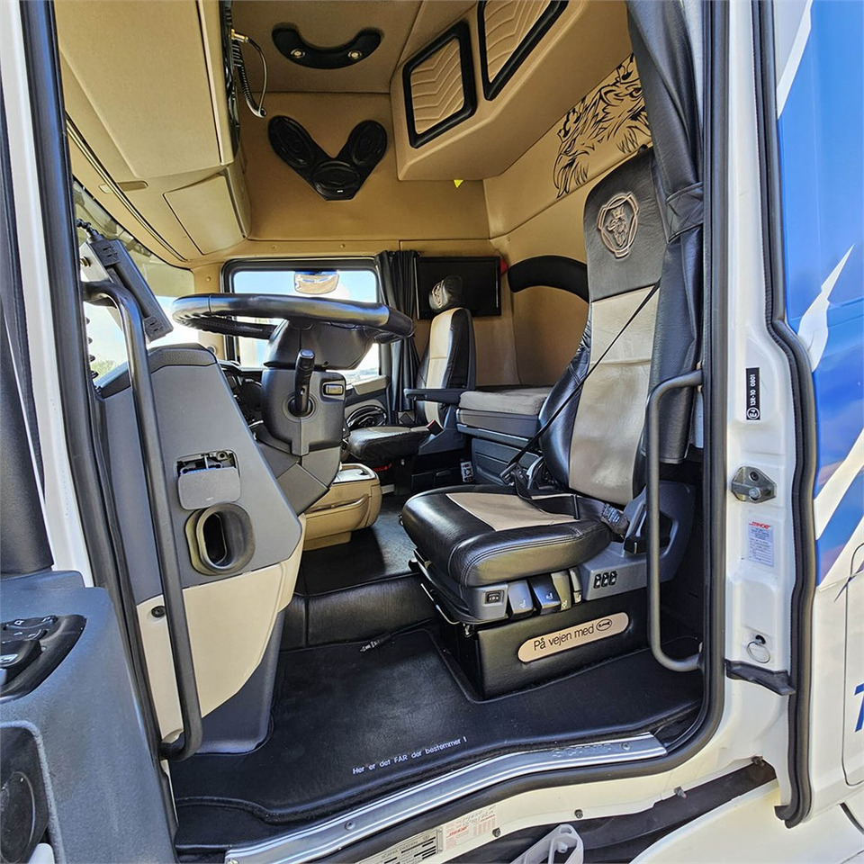 Trattore stradale Scania R 560 LA6X2 4MNB: foto 10