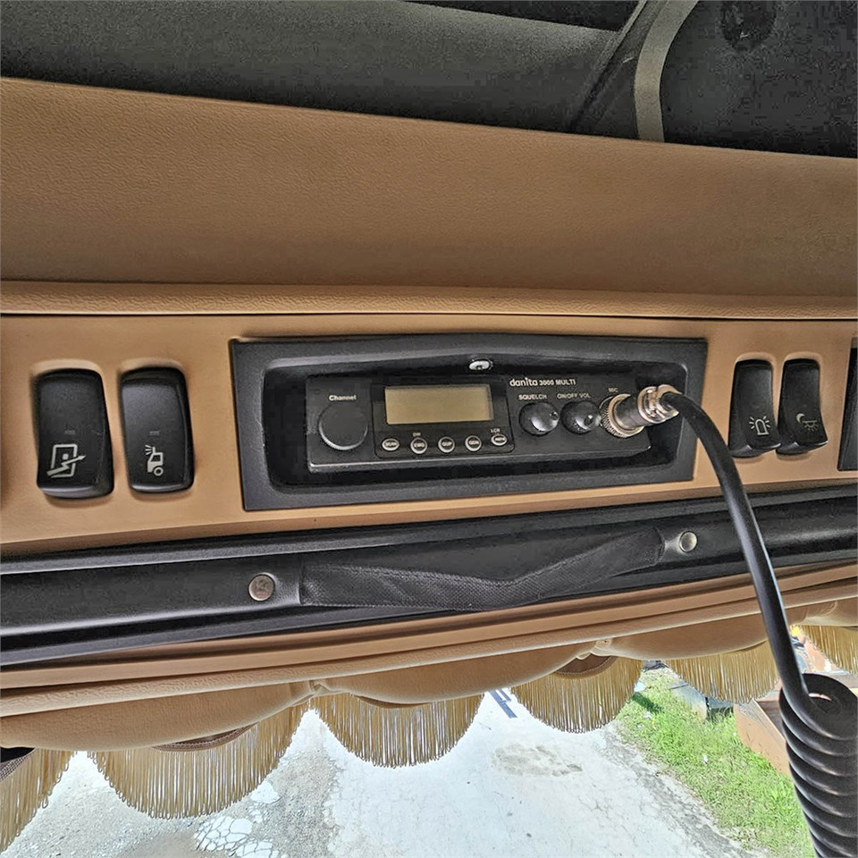 Trattore stradale Scania V8 PGR 730: foto 25