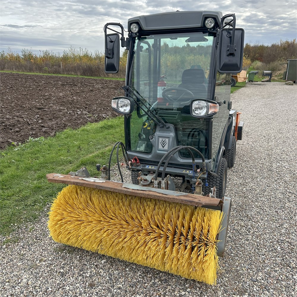 Kärcher MIC 34C Professioal - Veicolo speciale/ Comunale: foto 3 Kärcher MIC 34C Professioal - Veicolo speciale/ Comunale: foto 3