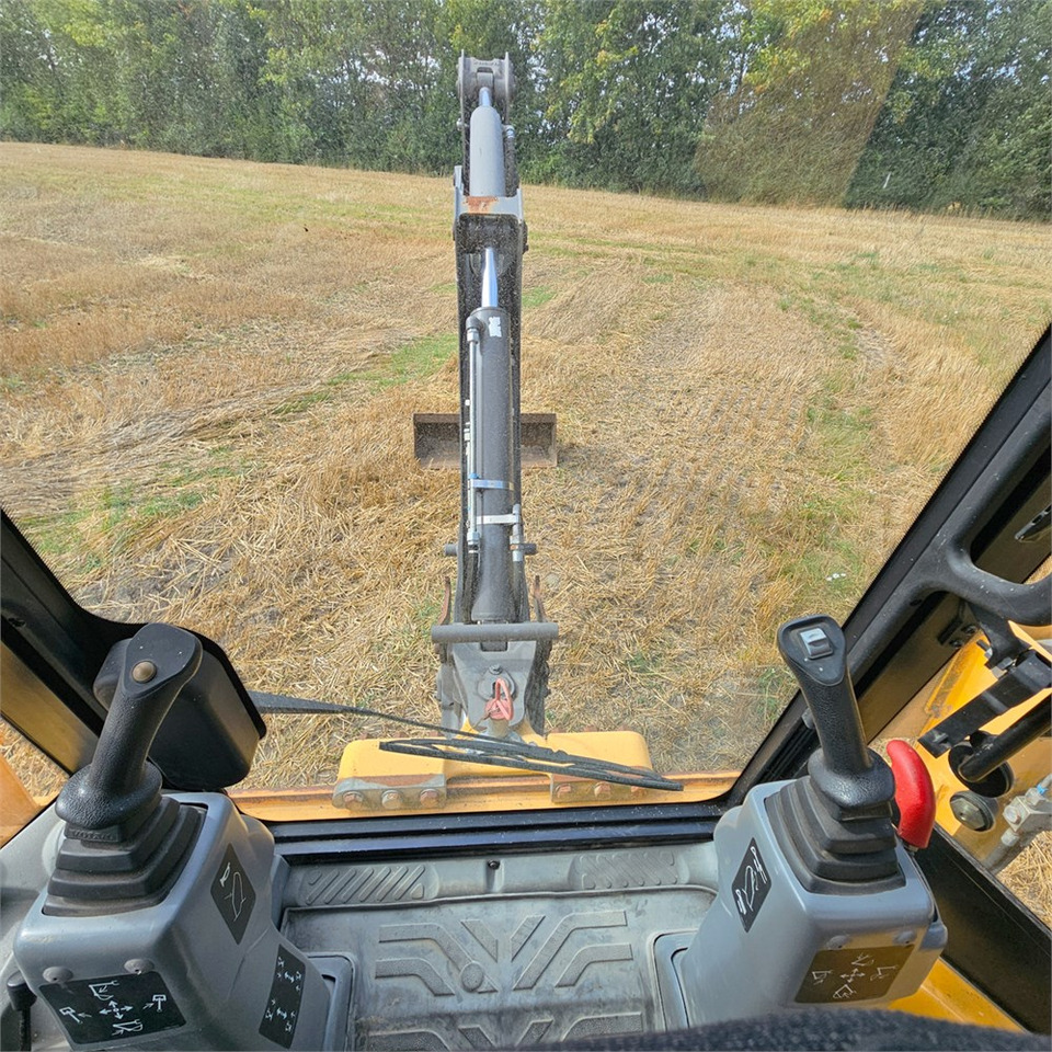 Terna Volvo BL71 Plus: foto 17 Terna Volvo BL71 Plus: foto 17